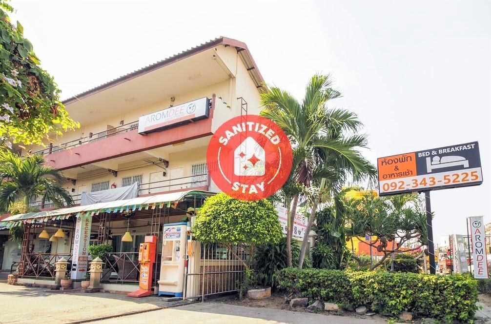 Hotel Oyo 838 Aromdee