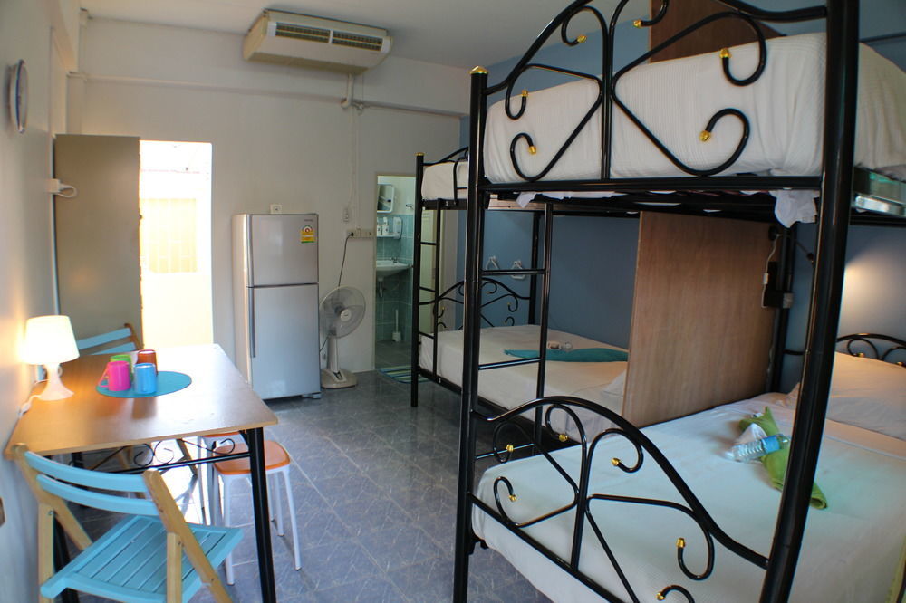 Hotel Oyo 838 Aromdee